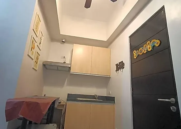 Gina's Bakasyon De Storge Hotel 3*