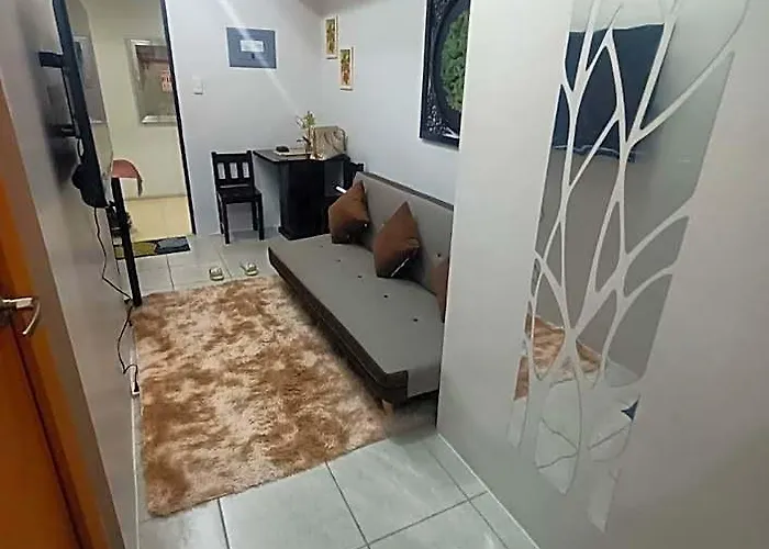 Gina's Bakasyon De Storge 3* Manille